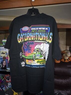 Gildan Black Heavy Cotton Tee with Retro Gatornationals Label